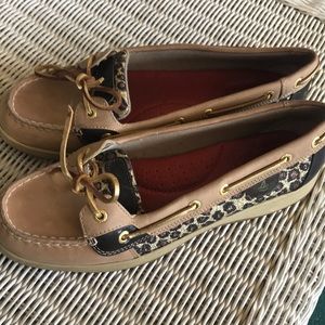 Sperry boat shoes